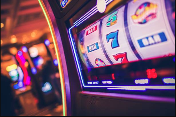 The Mechanics Behind Slot Machines: How Luck and Technology Combine The Mechanics Behind Slot Machines: How Luck and Technology Combine